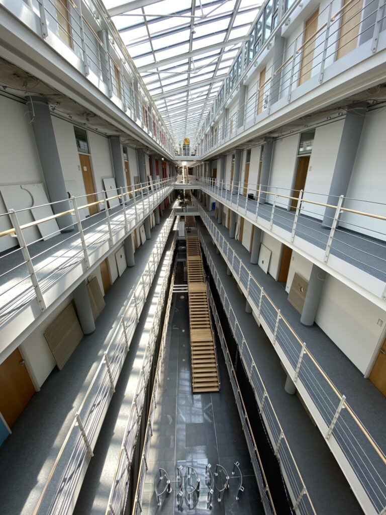 Maler Singen bei der Arbeit – Professionelle Innenanstriche